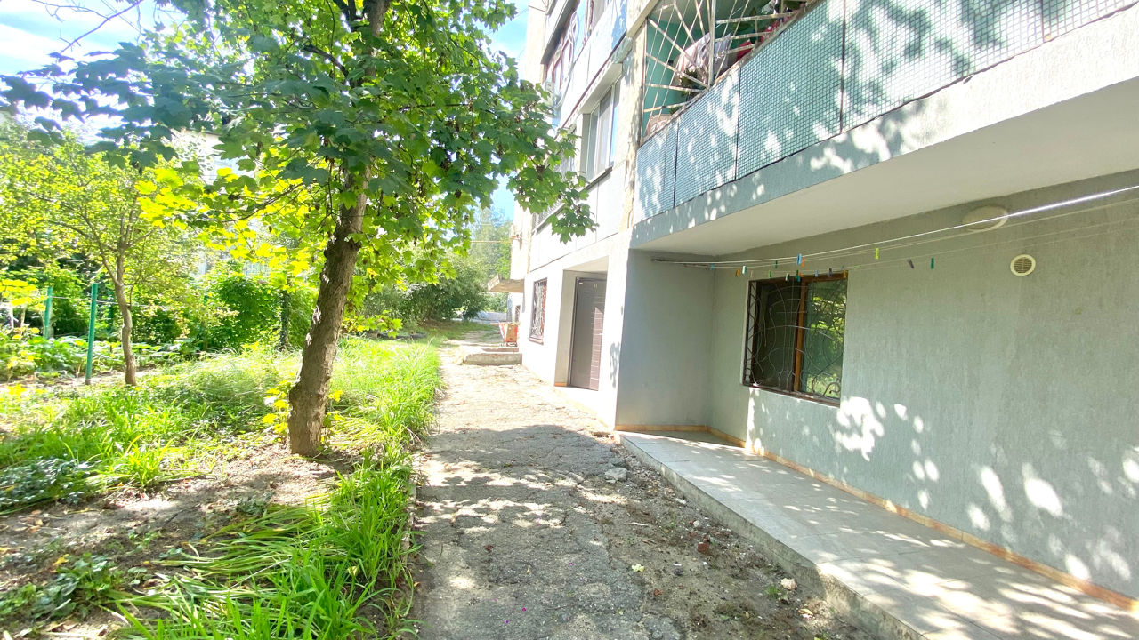 Apartament cu 3 camere, 58 m², Sculeni, Chișinău foto 8