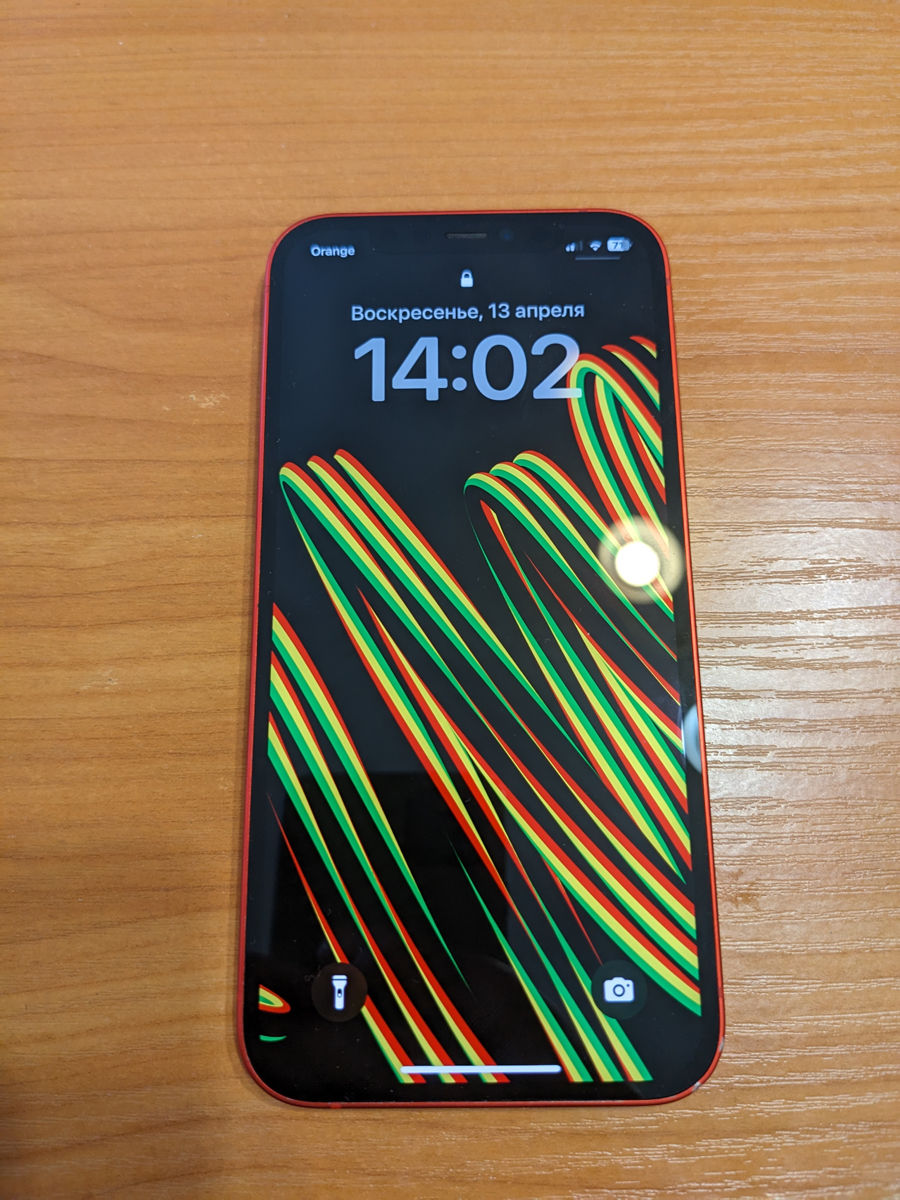 iPhone 12 +pixel 5 фото 0