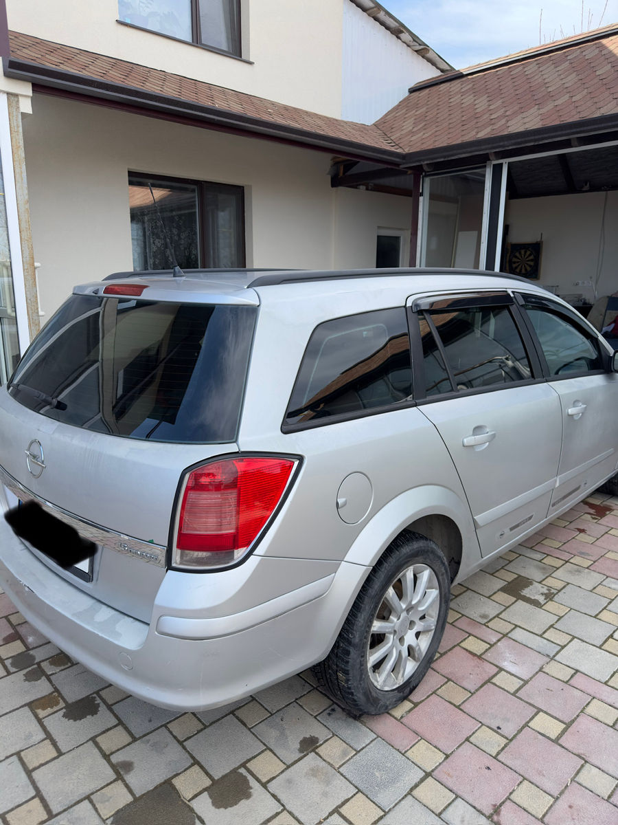 Opel Astra foto 5