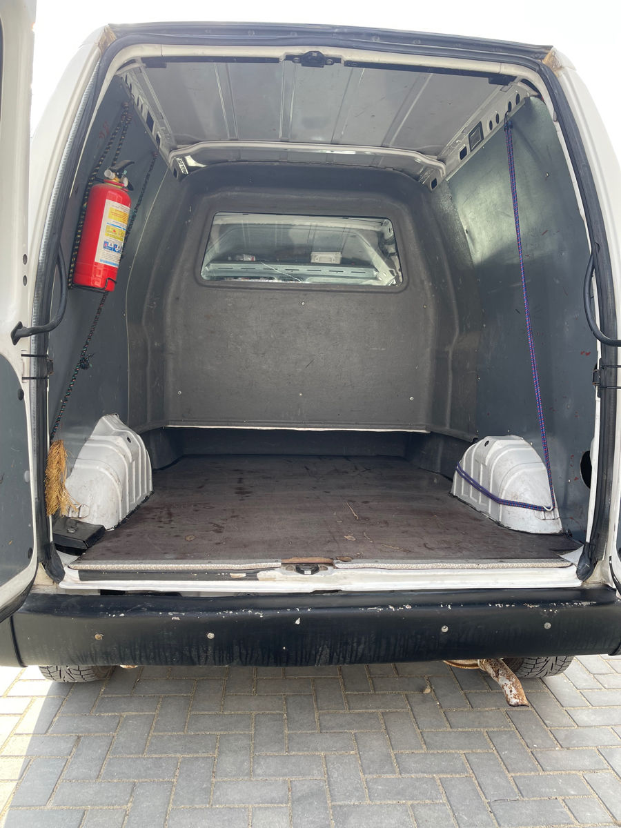 Peugeot Expert фото 8