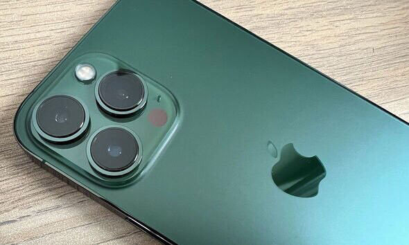 Iphone 13 pro alpine green