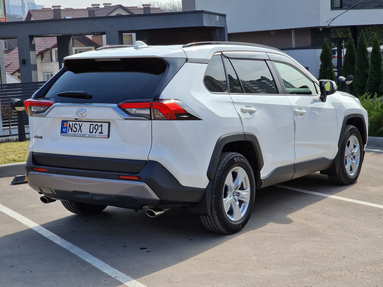 Toyota Rav 4 фото 6