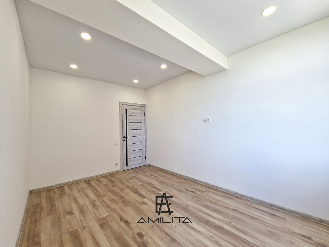 Apartament cu 2 camere, 62 m², Durlești, Chișinău foto 4