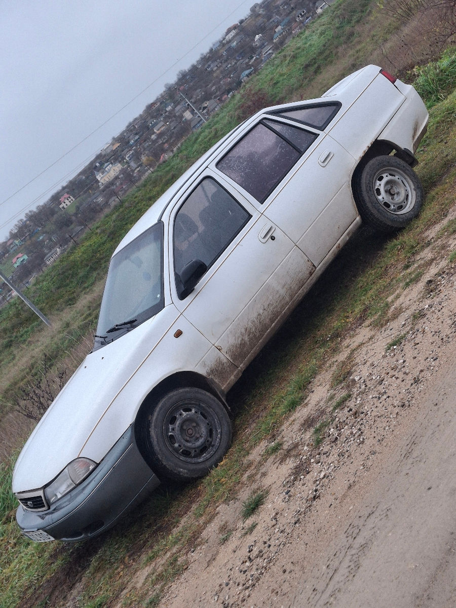 Daewoo nexia 1.5 foto 8