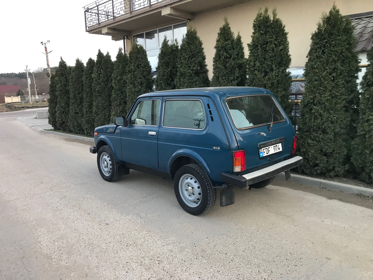 Lada / ВАЗ 2121 (4x4) 2012 г. с пробегом 172000 км, Бензин, 3500