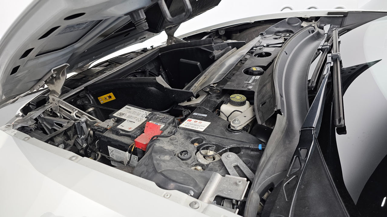 BMW i8 фото 18