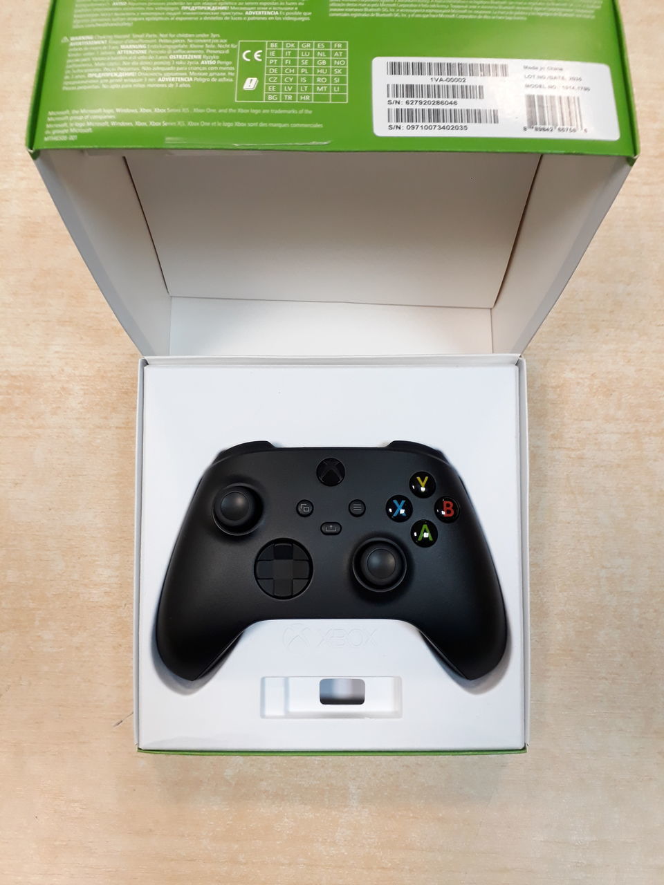 Новый геймпад Xbox Series X/S