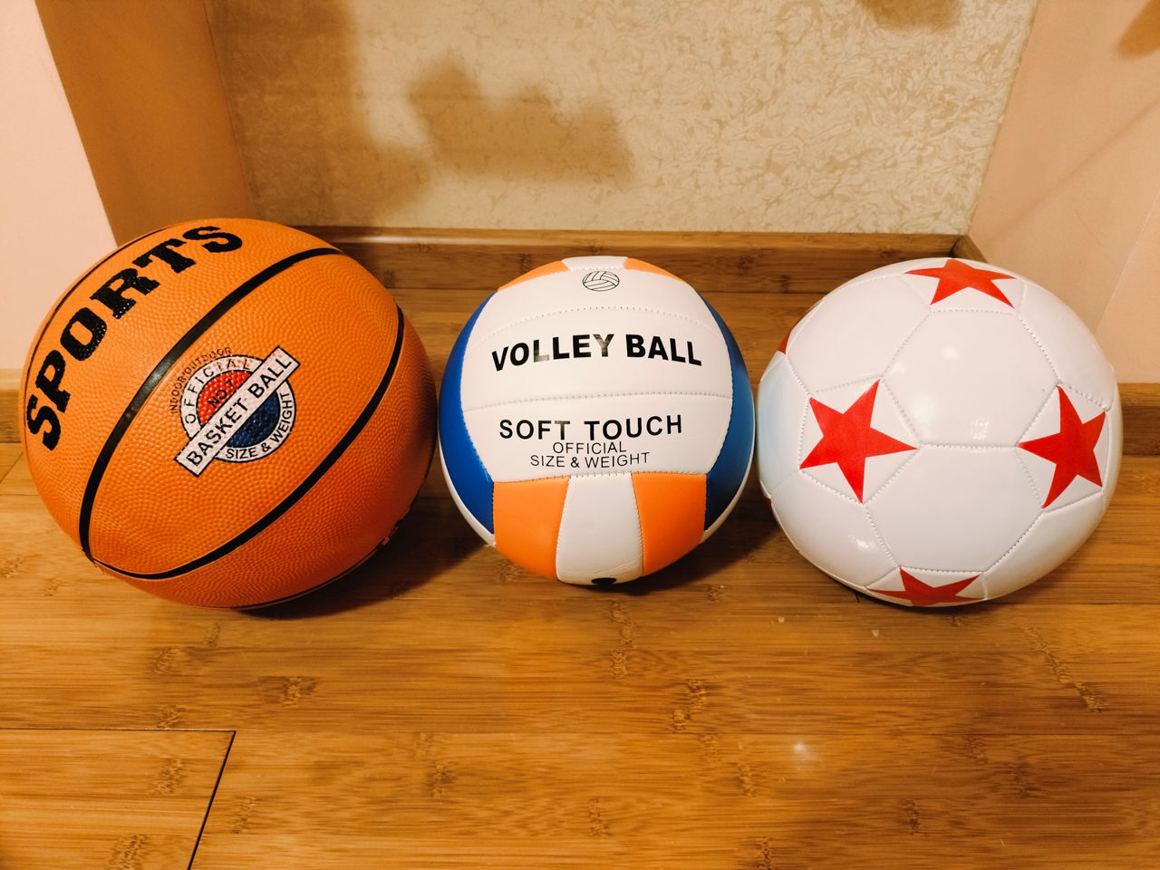 Noi/ Новые/ Minge / Fotbal / Volei / Baschet / мячи / футбол / баскетбол / волейбол foto 0