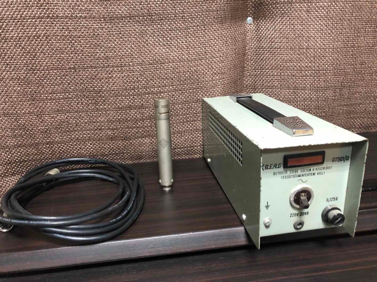 Telefunken  M221B фото 0
