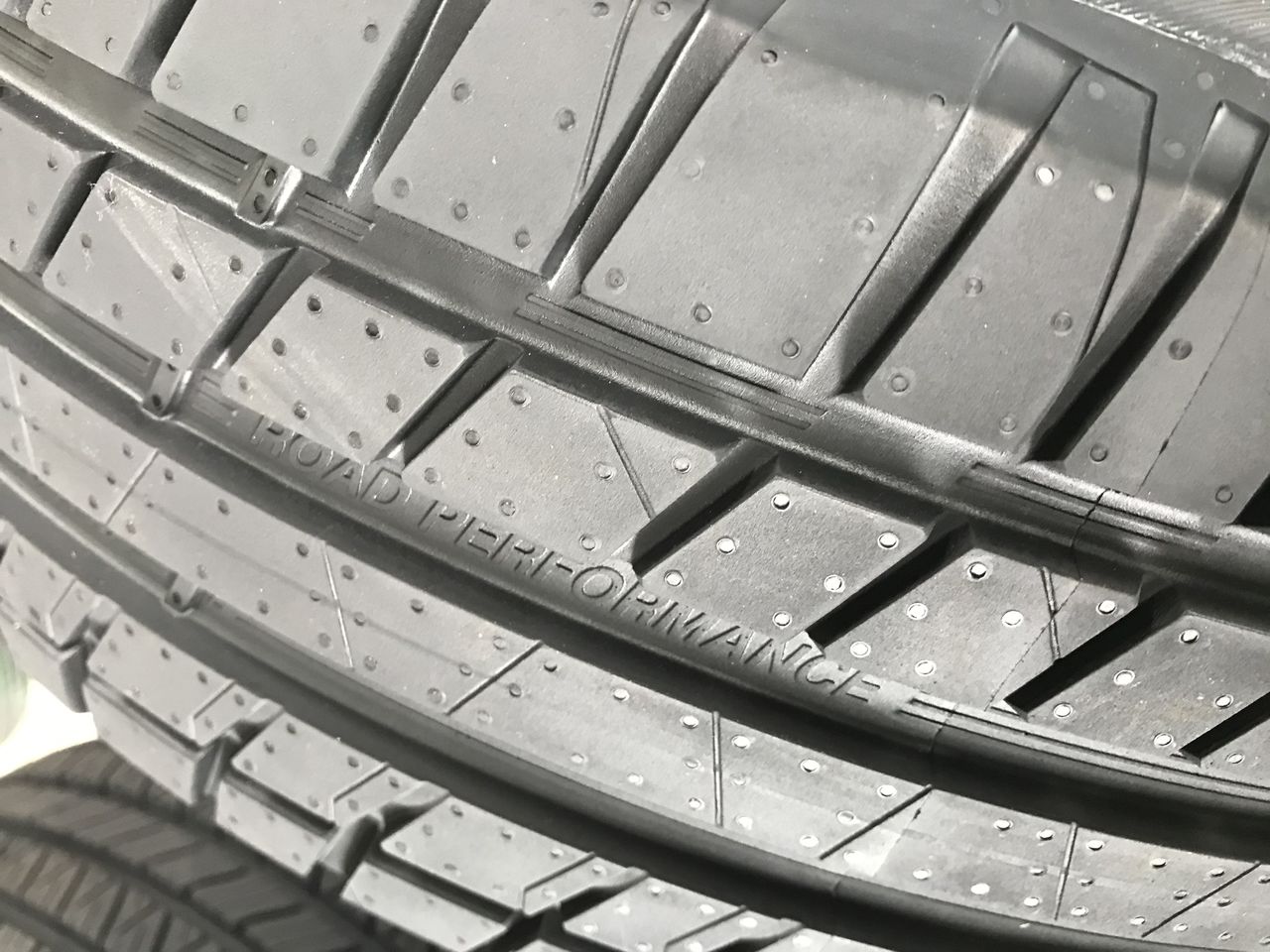 215/60 R16 Riken Road Performance (Michelin Group) / Доставка, livrare toata Moldova фото 3