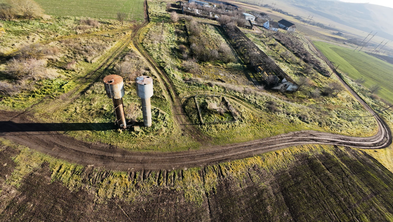 Vanzare Teren Agricol Ferma Depozit Arteziana 380v Bazin foto 5