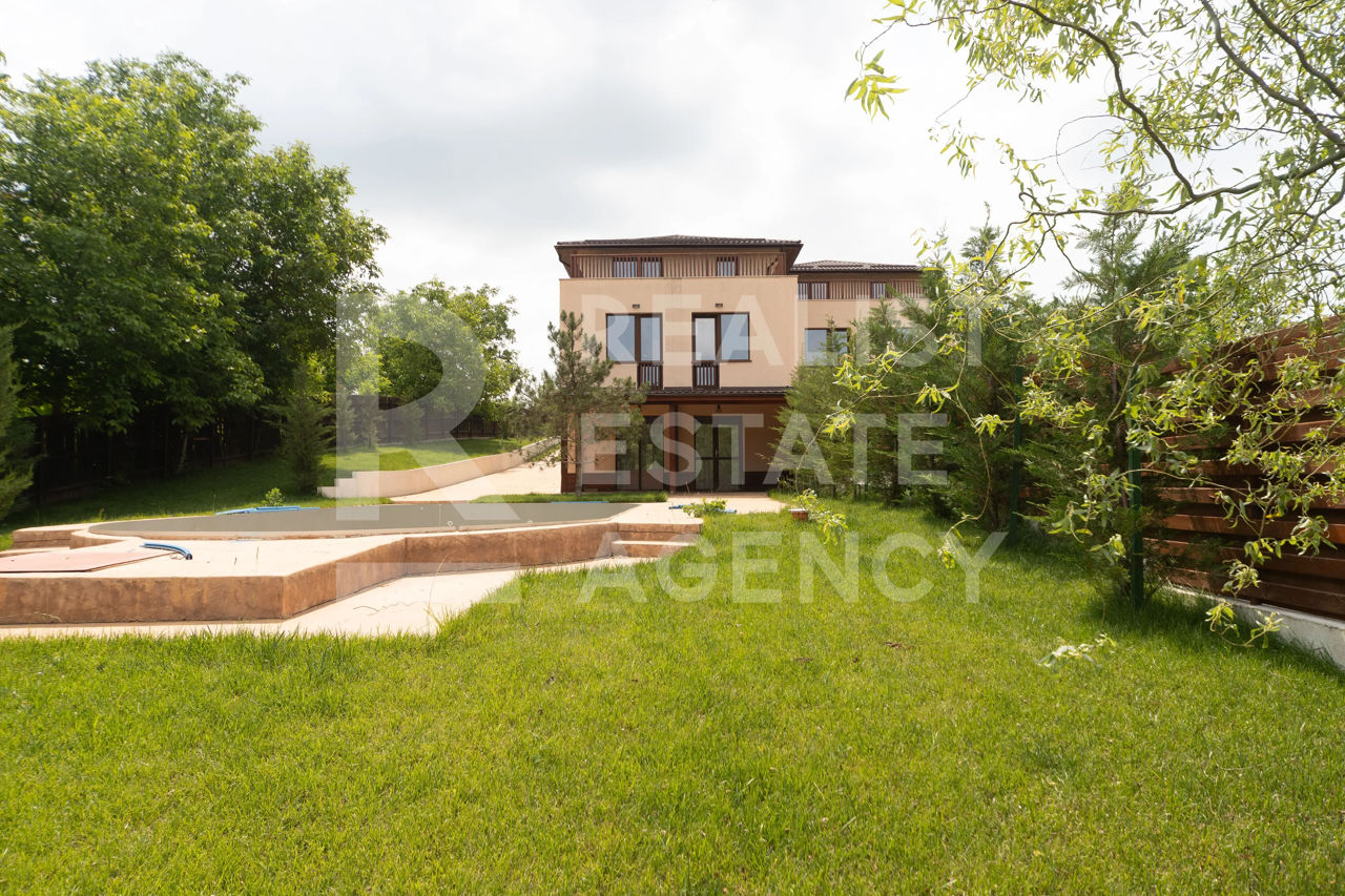 Casa cu piscina si iesire la lacul Snagov, 4 camere foto 0