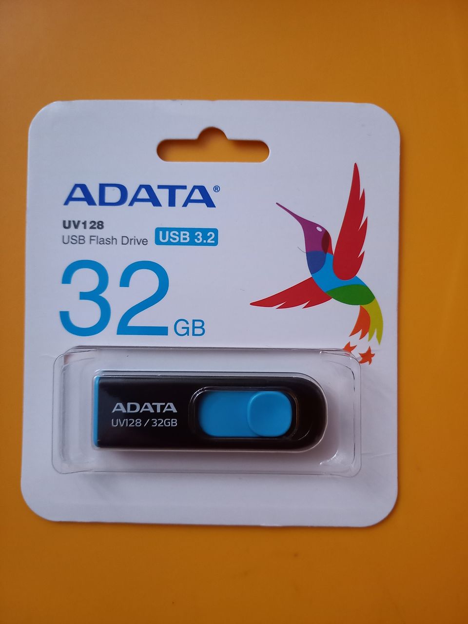 USB 3.2 Flash Drive ADATA UV128