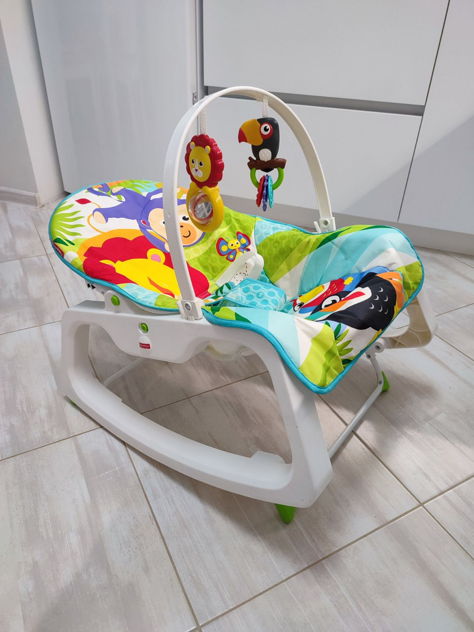 Balansoar portabil Fisher Price foto 2