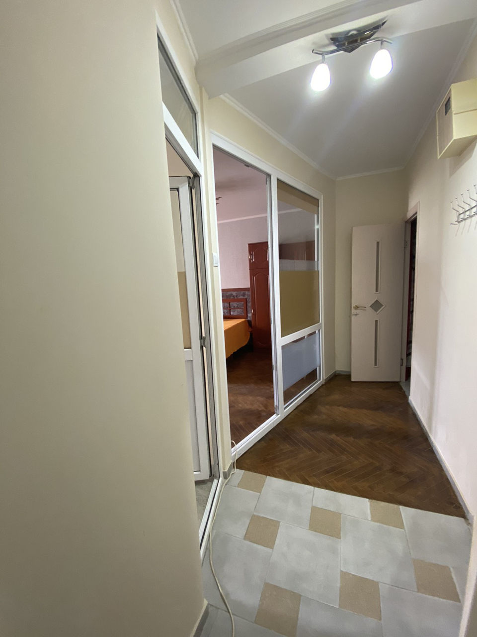 Apartament cu 1 cameră, 34 m², Centru, Chișinău foto 2