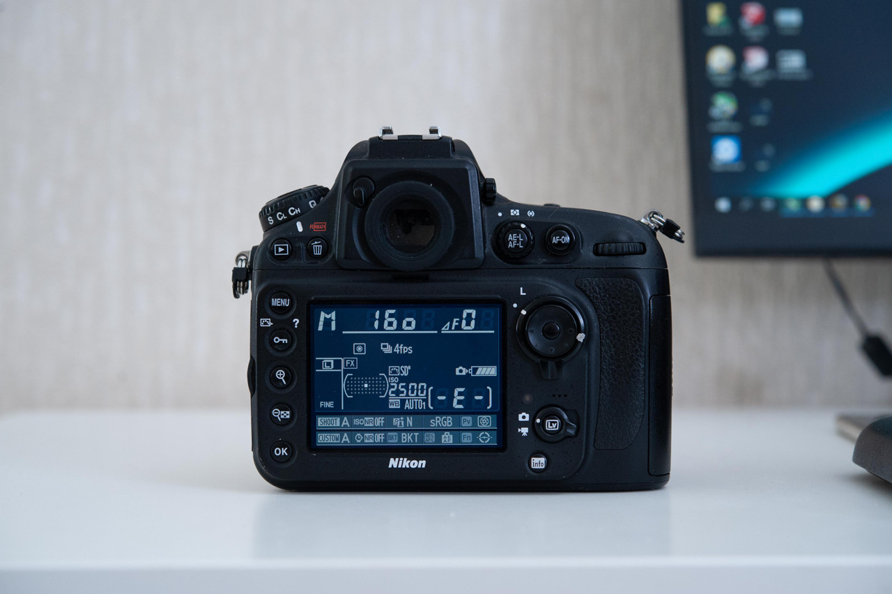 Nikon D800 body