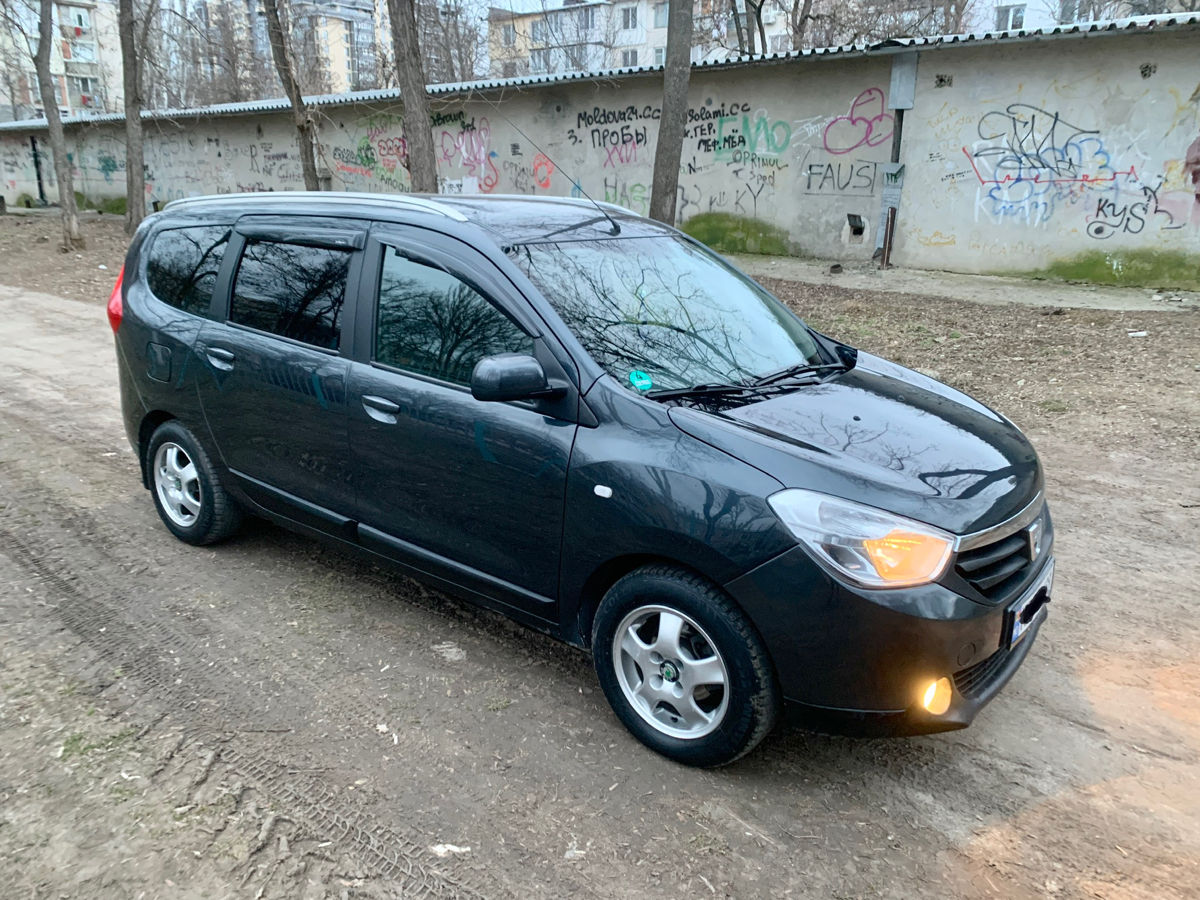 Dacia Lodgy foto 2