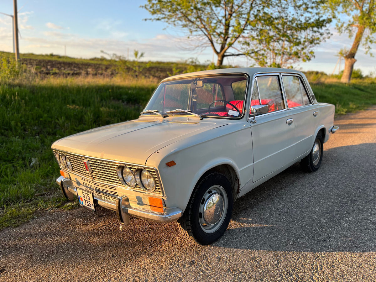 Lada / ВАЗ 2103 фото 2