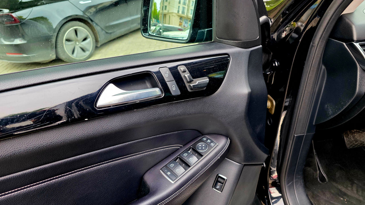 Mercedes M-Class фото 4