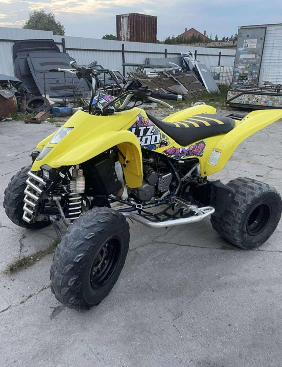 Suzuki LTZ 400 foto 5