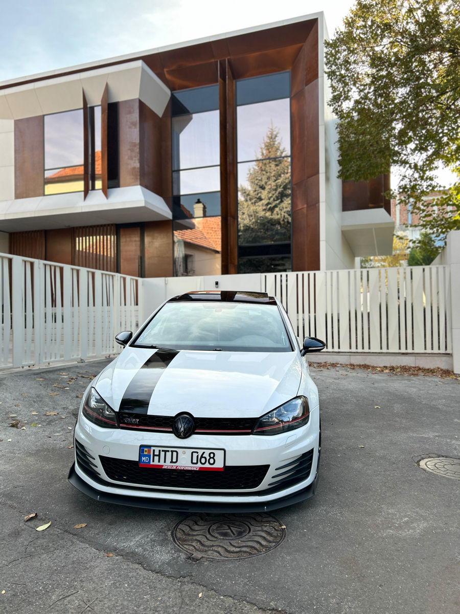 Volkswagen Golf foto 2