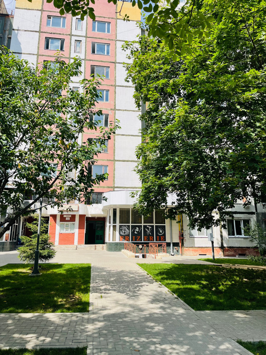 Vînzare, frizerie/salon de frumusețe, Telecentru foto 0