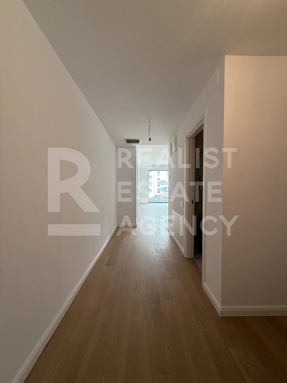 Apartament cu 2 camere, Becali Imobiliare, Pipera, București foto 12