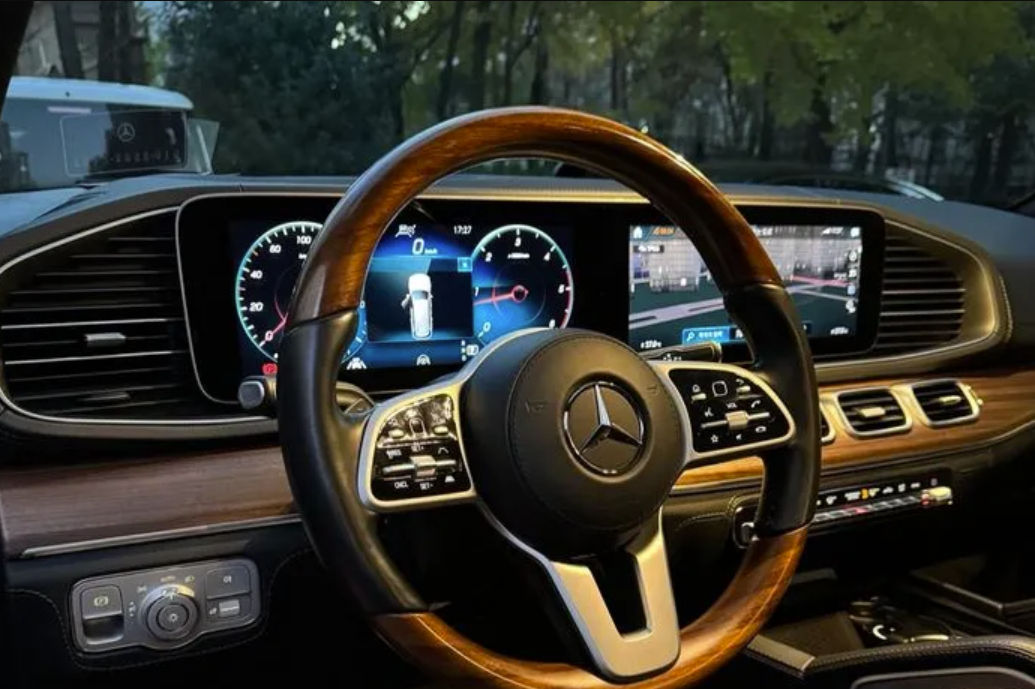 Mercedes GLS Класс фото 6