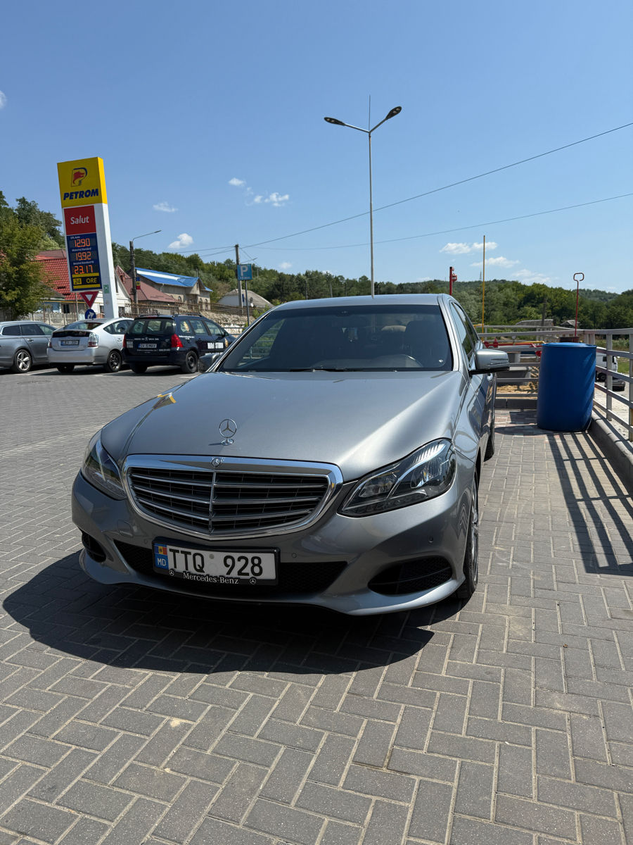 Mercedes E-Class an. 2014 cu rulaj 270000 km, Diesel, 14500 €