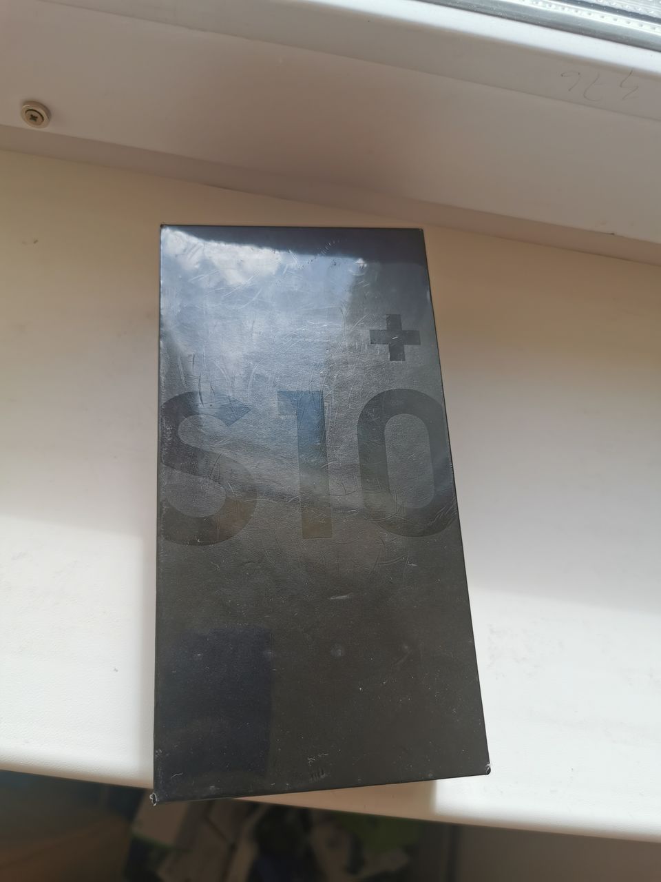 Samsung S10+ Ceramic Black 512gb, nou!