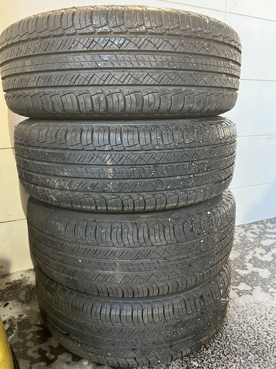 215/65 R16