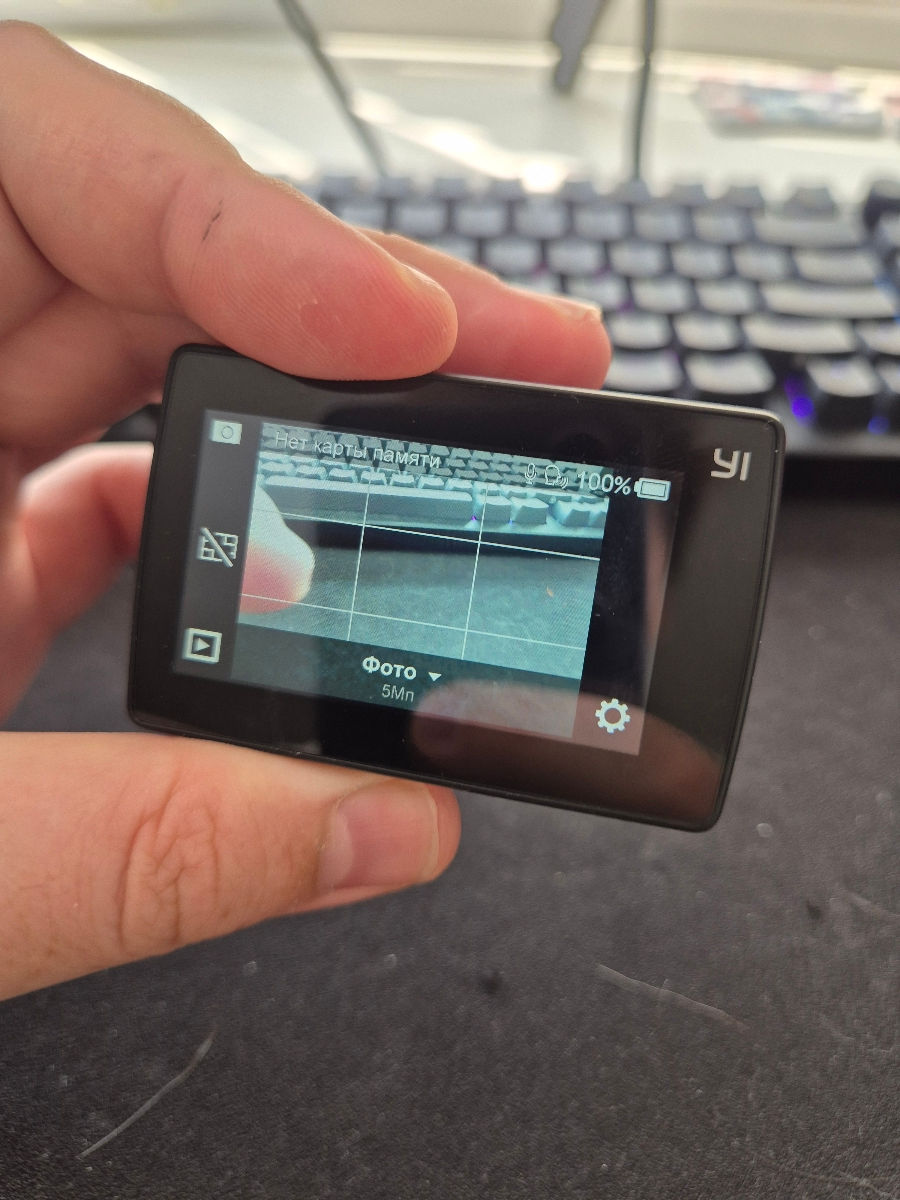 YI 4K+ action camera  foto 2