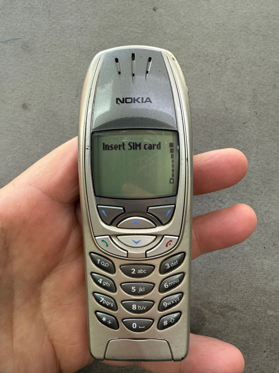 Nokia -6310i foto 0