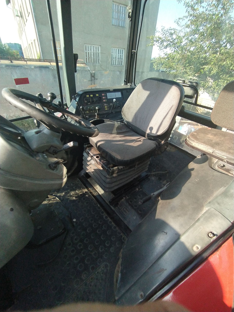 Продам трактора МТЗ 3022 двиг. DAF 430 л.с, Volvo 400 л.с, Euro-2   фото 4