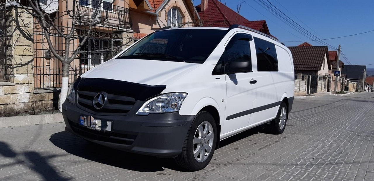 Mercedes Vito foto 2