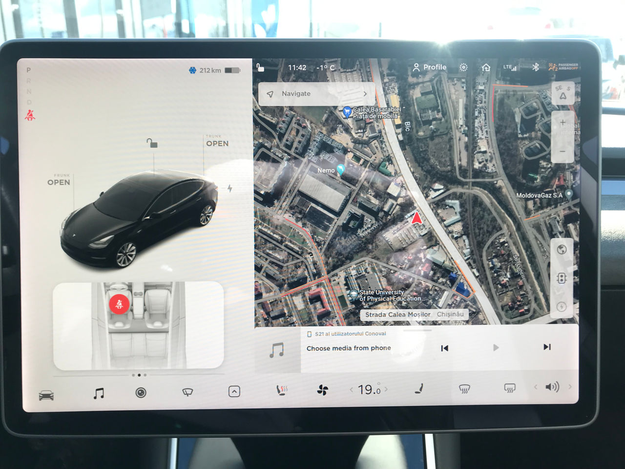 Tesla Model 3 foto 14