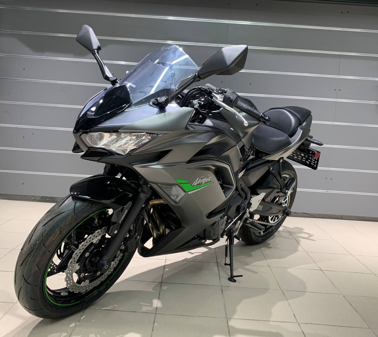 Kawasaki Ninja 650 foto 5