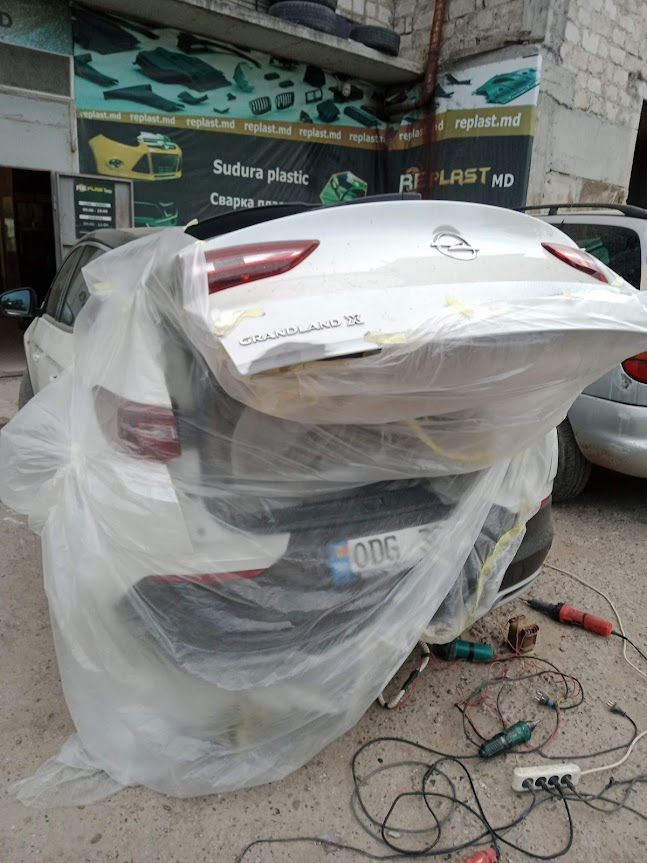 Reparatii plastic -prinderi/urechi faruri, bare auto crapate/sparte фото 15