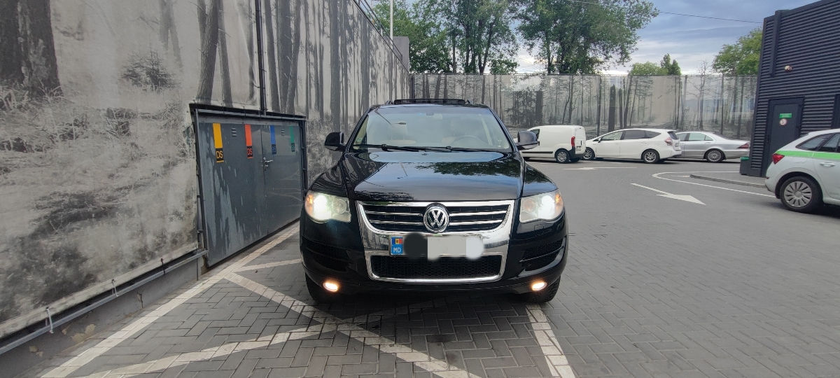 Volkswagen Touareg foto 3