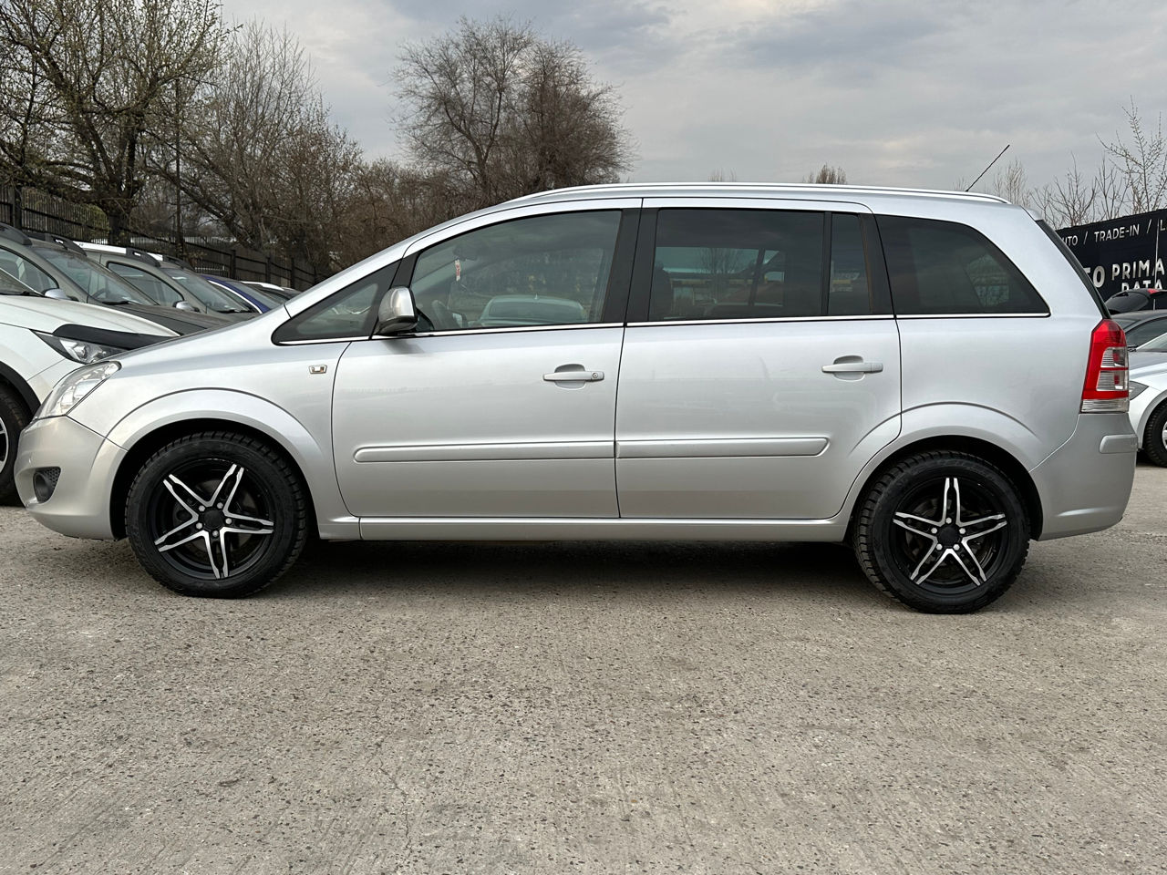 Opel Zafira foto 5