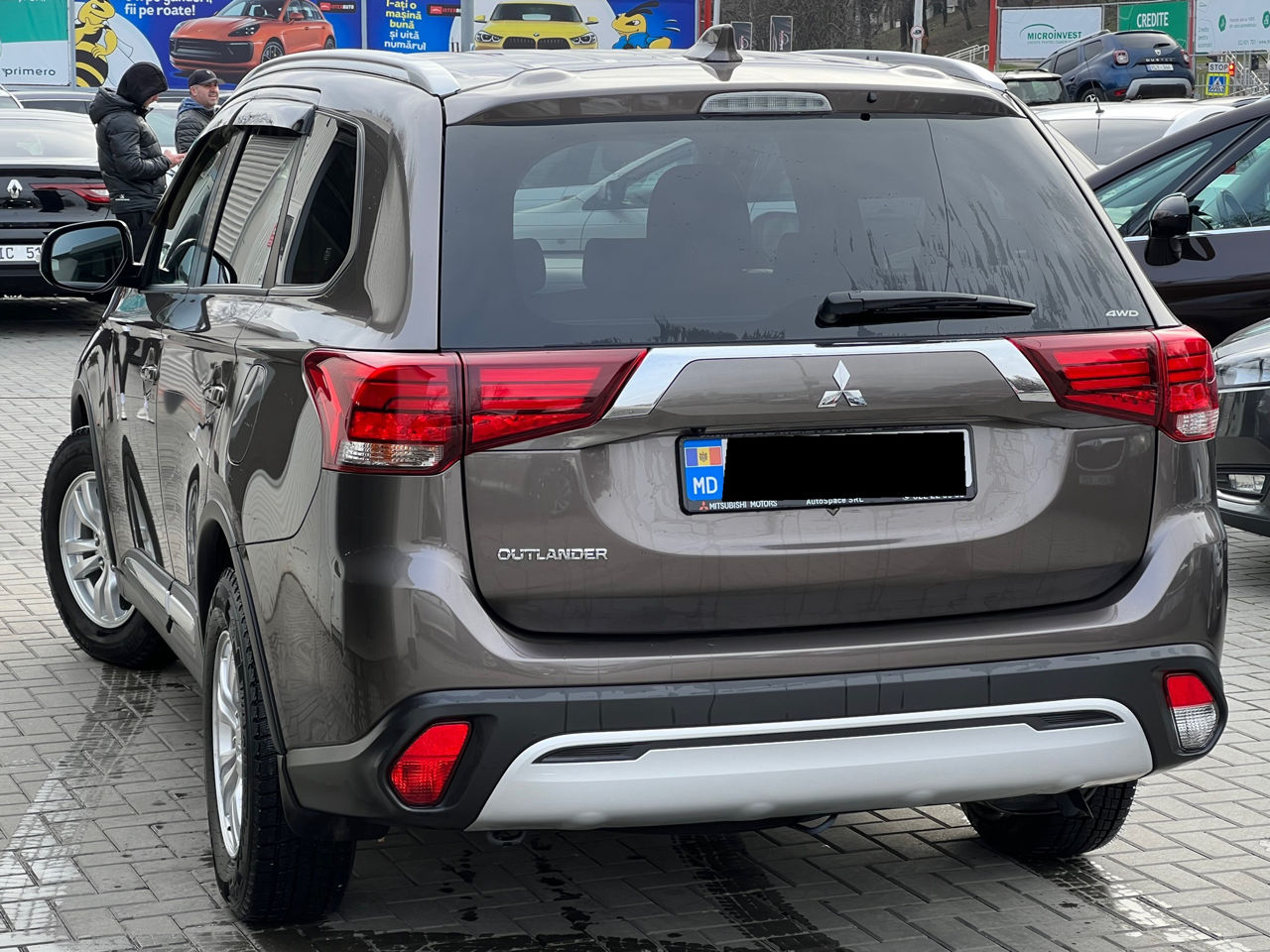 Mitsubishi Outlander foto 5