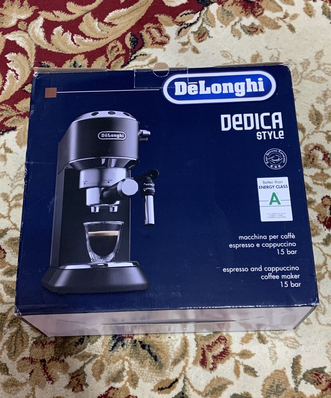 DeLonghi Dedica Style EC685BK Black