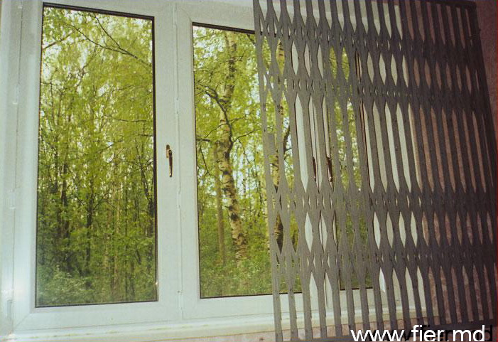 Gratii tip rulou foto 5