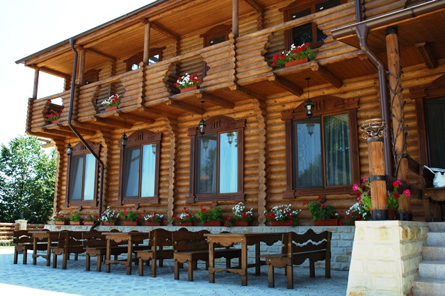 Деревянные дома и изделия из оцилиндрованного  бревна ! foto 5