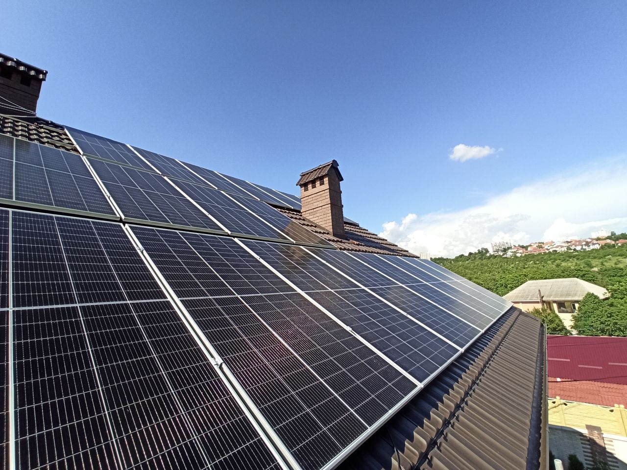 Panouri solare / instalații fotovoltaice foto 1