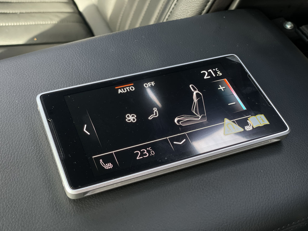 Audi A8 foto 17