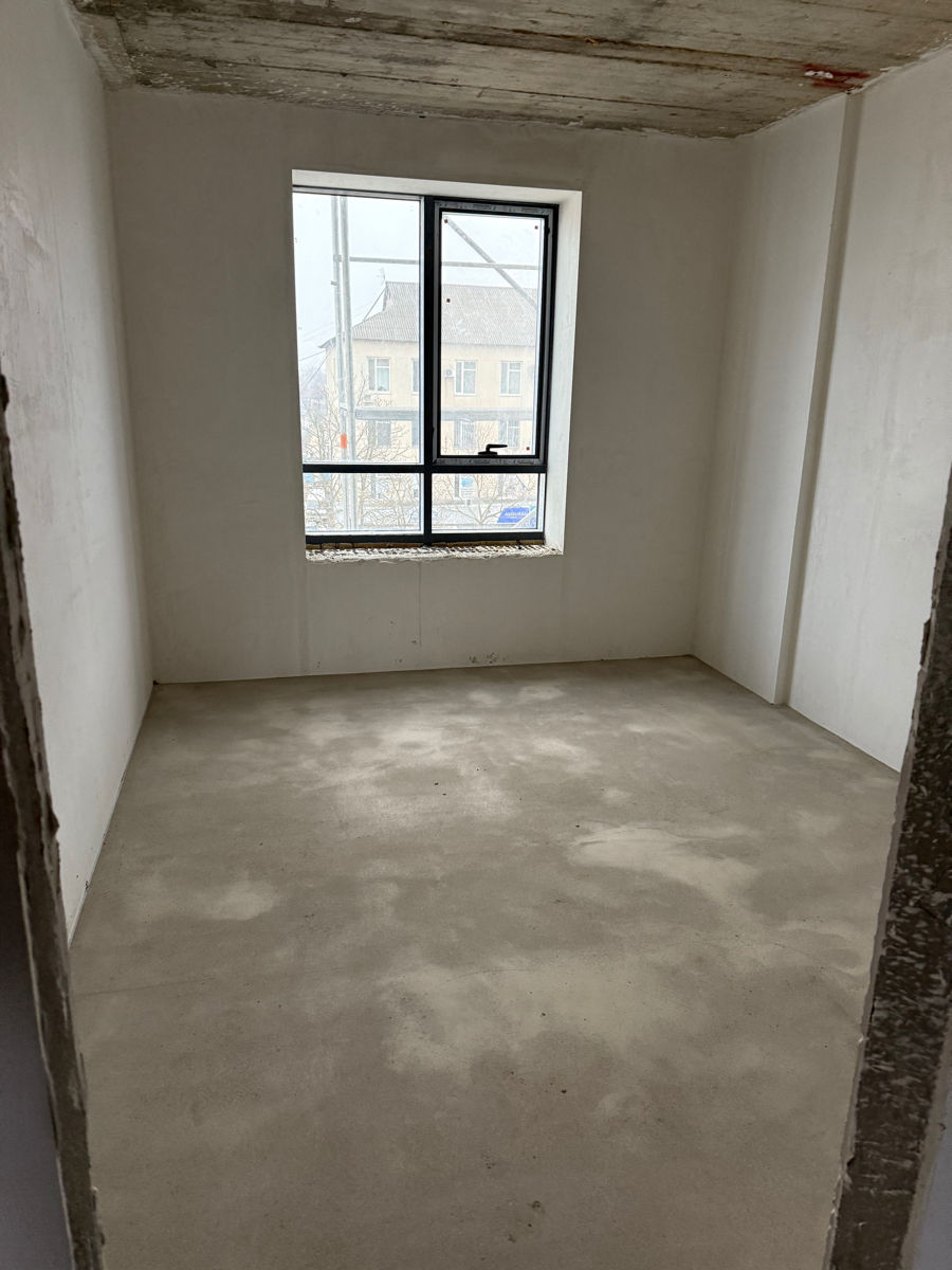 Apartament cu 4 camere,  Centru,  Strășeni,  Strășeni foto 4