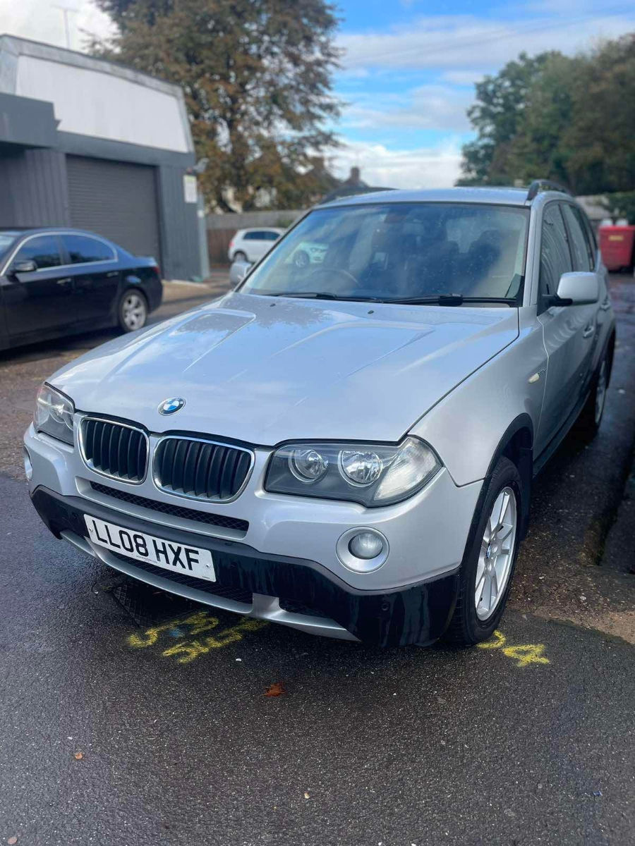 Piese BMW x3 e83 3.5D foto 0
