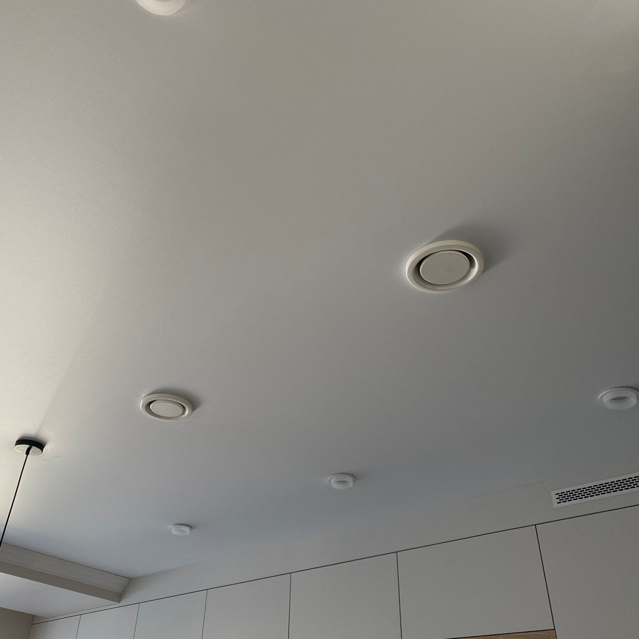 Instalarea sistemelor de ventilare cu recuperator de căldură,Instalam cele mai bune produse pe piata фото 2