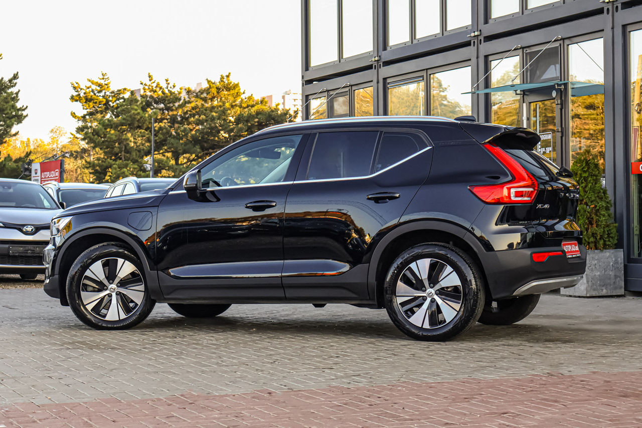 Volvo XC40 foto 1